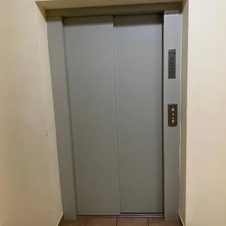 Elixir Apartment *